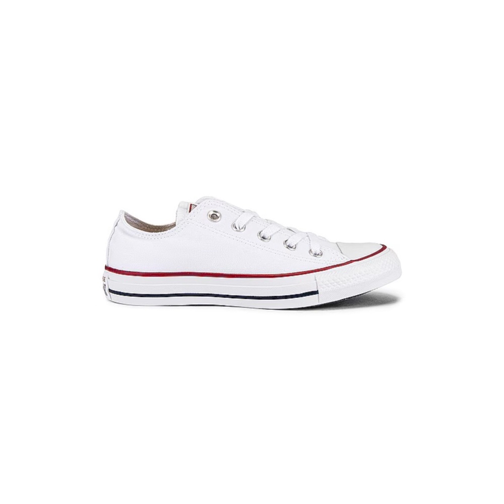 Converse Chuck Taylor All Star Sneaker in Optical White, size 6 women - Picture 9 of 11